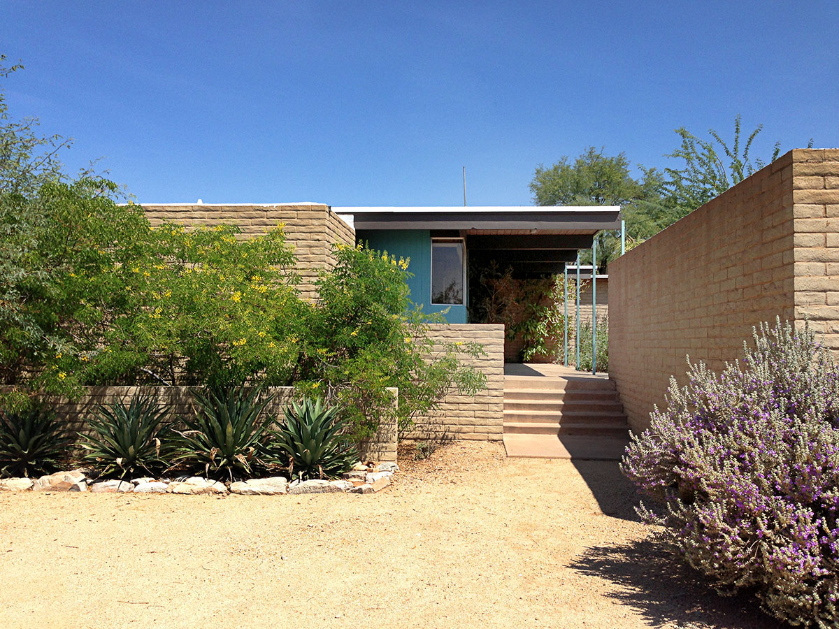 Manker House by Blaine Drake in Paradise Valley Arizona