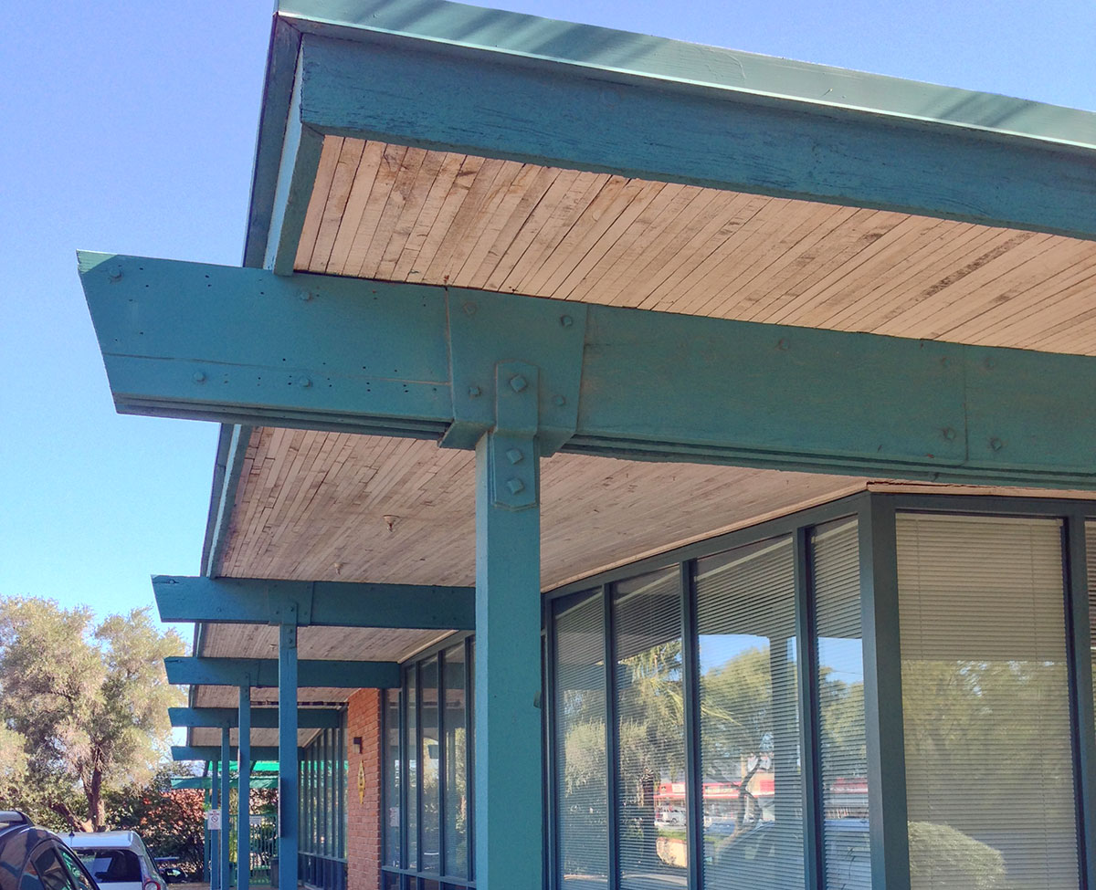 Barrow's furniture store by Ralph Haver in Tucson