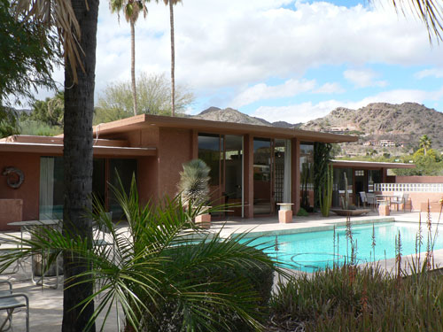 Mystery on Quartz Mountain on the Modern Phoenix Hometour 2009