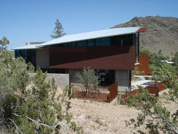 The Five Degree Residence on the Modern Phoenix Week 2011