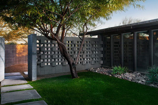 Photography of Record Jacob Lichner During the Modern Phoenix Hometour 2012