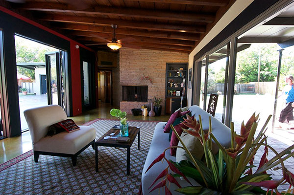 Ojile House on Mdoern Phoenix Tour