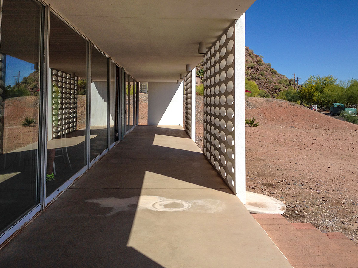 The White Gates Residence by Al Beadle in Phoenix Arizona