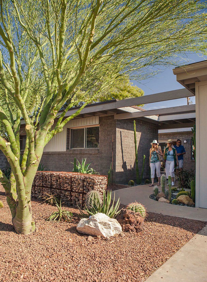 Bowen Ressidence on the Modern Phoenix Home Tour 2015 in South Scottsdale