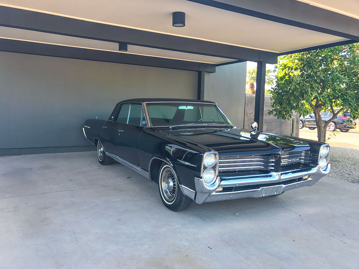 Cars on the Modern Phoenix Home Tour 2017