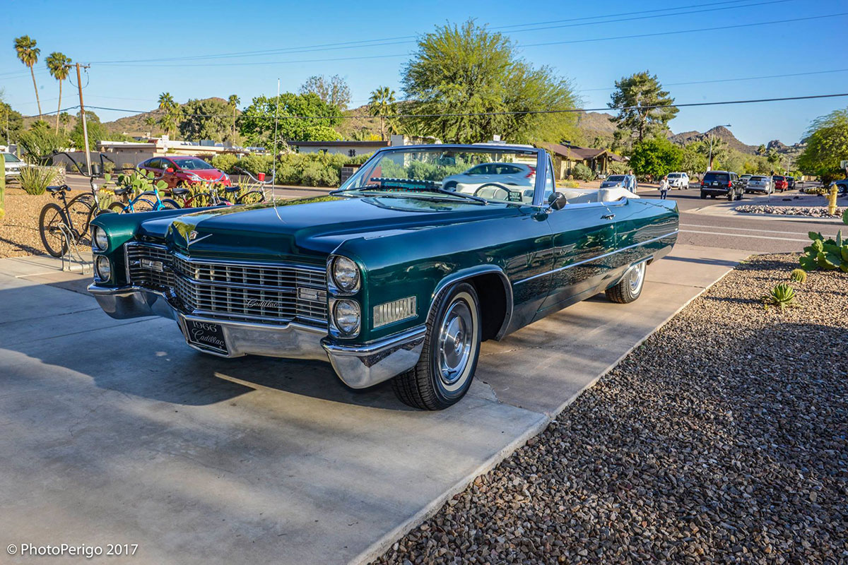 Cars on the Modern Phoenix Home Tour 2017