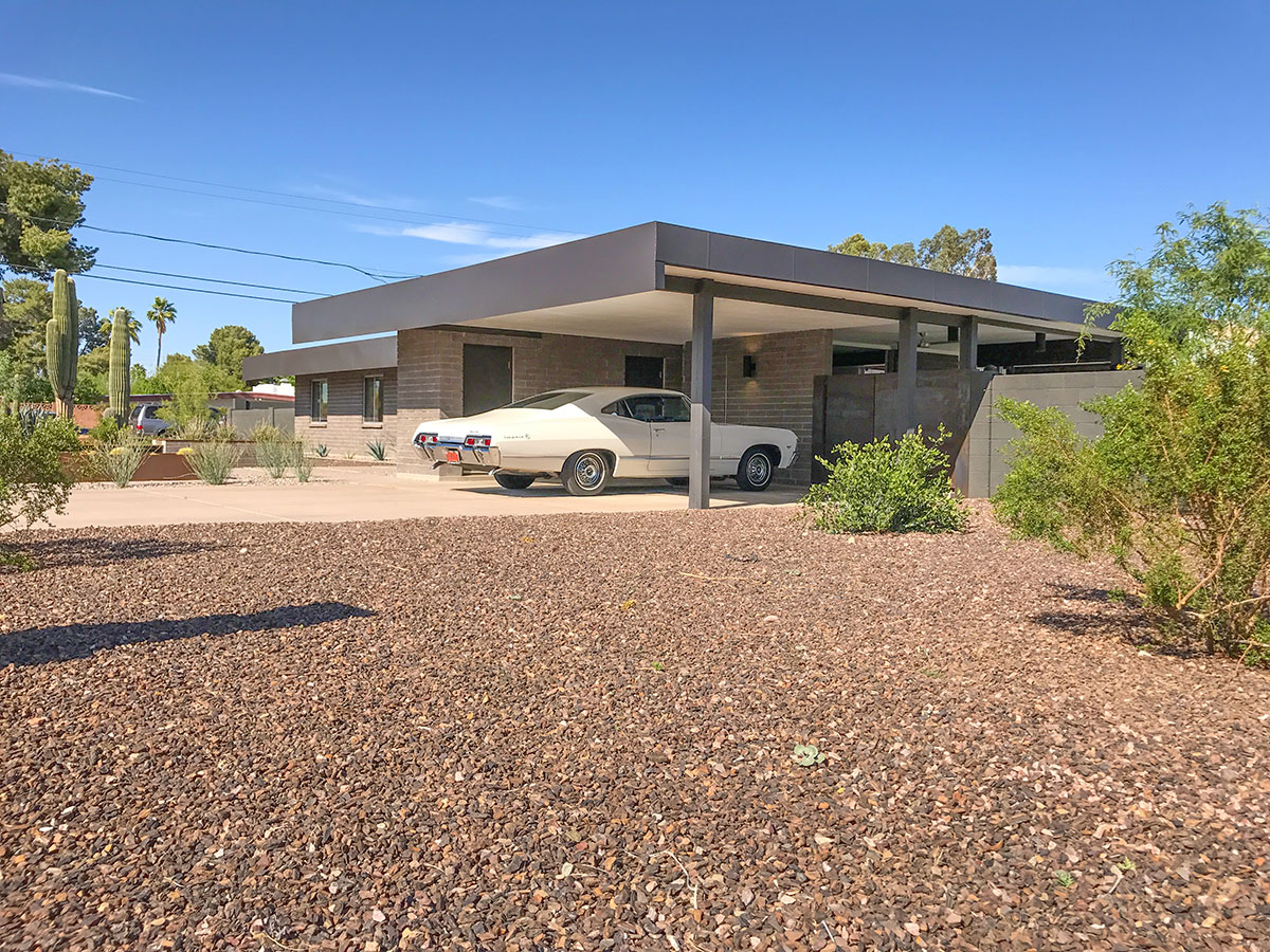 Cars on the Modern Phoenix Home Tour 2017