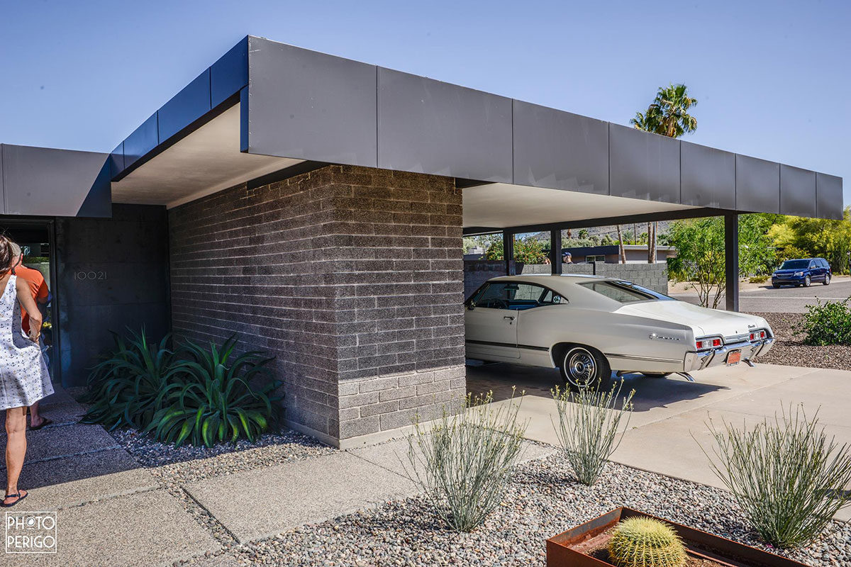 Cars on the Modern Phoenix Home Tour 2017