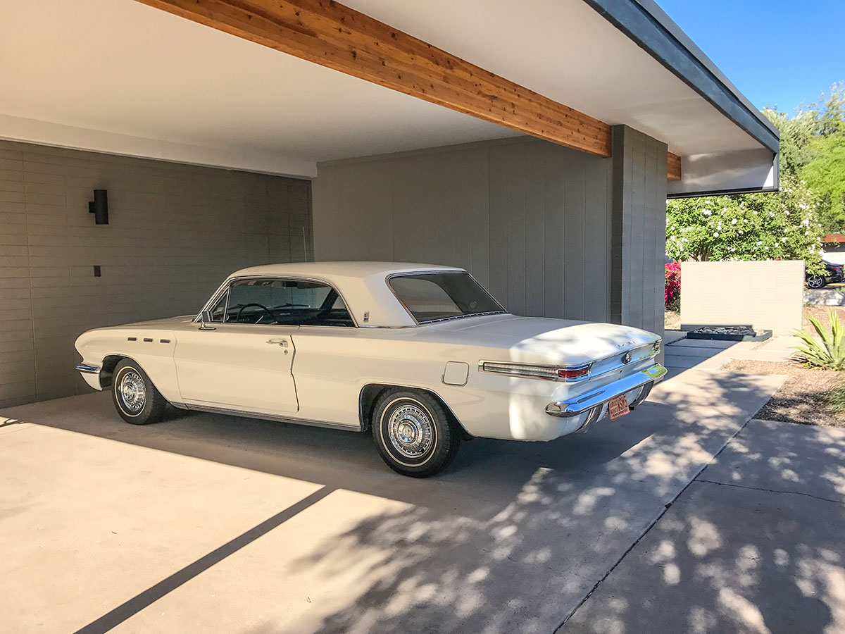 Cars on the Modern Phoenix Home Tour 2017