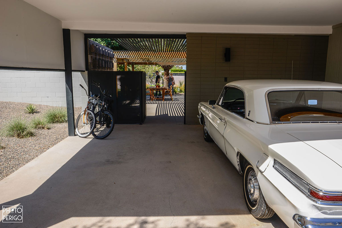 Cars on the Modern Phoenix Home Tour 2017