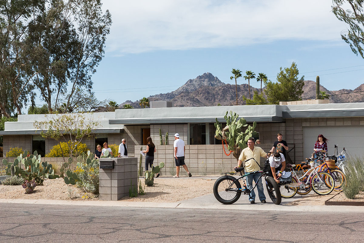 The Beck Residence on the Modern Phoenix Home Tour of Marion Estates in 2018