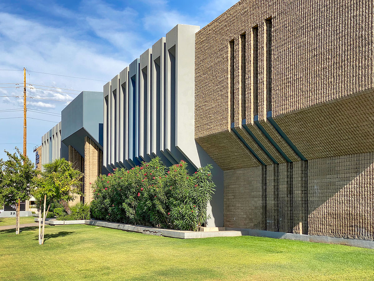 ARA Building by Howard Madole in Midtown Phoenix