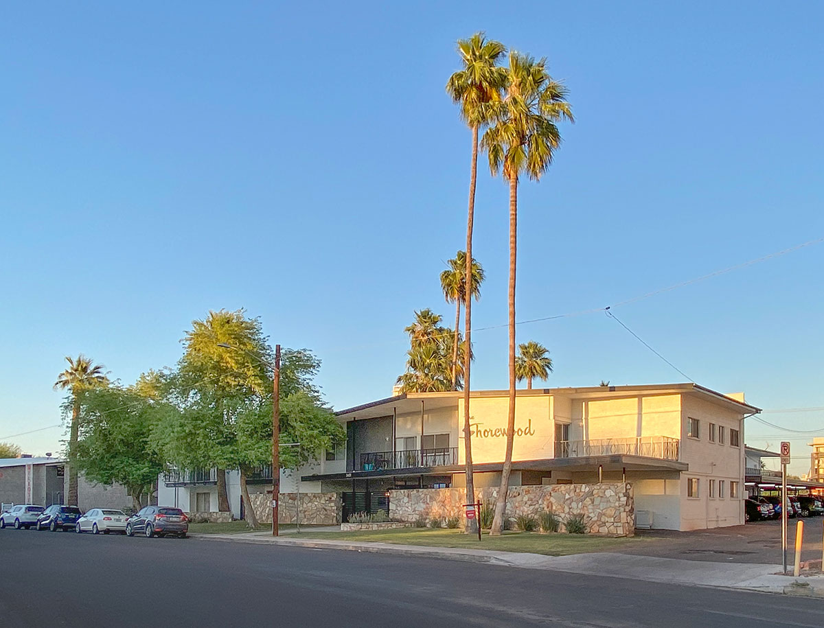 Shorewood Apartments in Midtown Phoenix