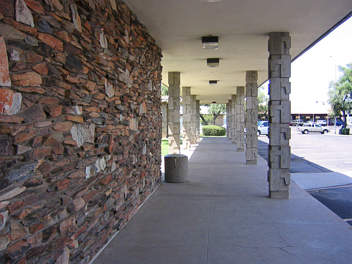 Valley National Bank by Weaver & Drover Modern Phoenix