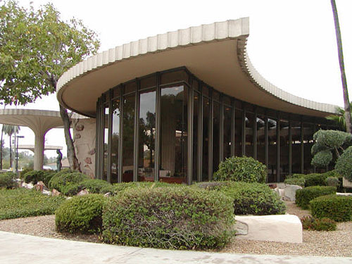 Dendriform Columns at the Valley National Bank on 44th Street and Camelback in Phoenix Arizona